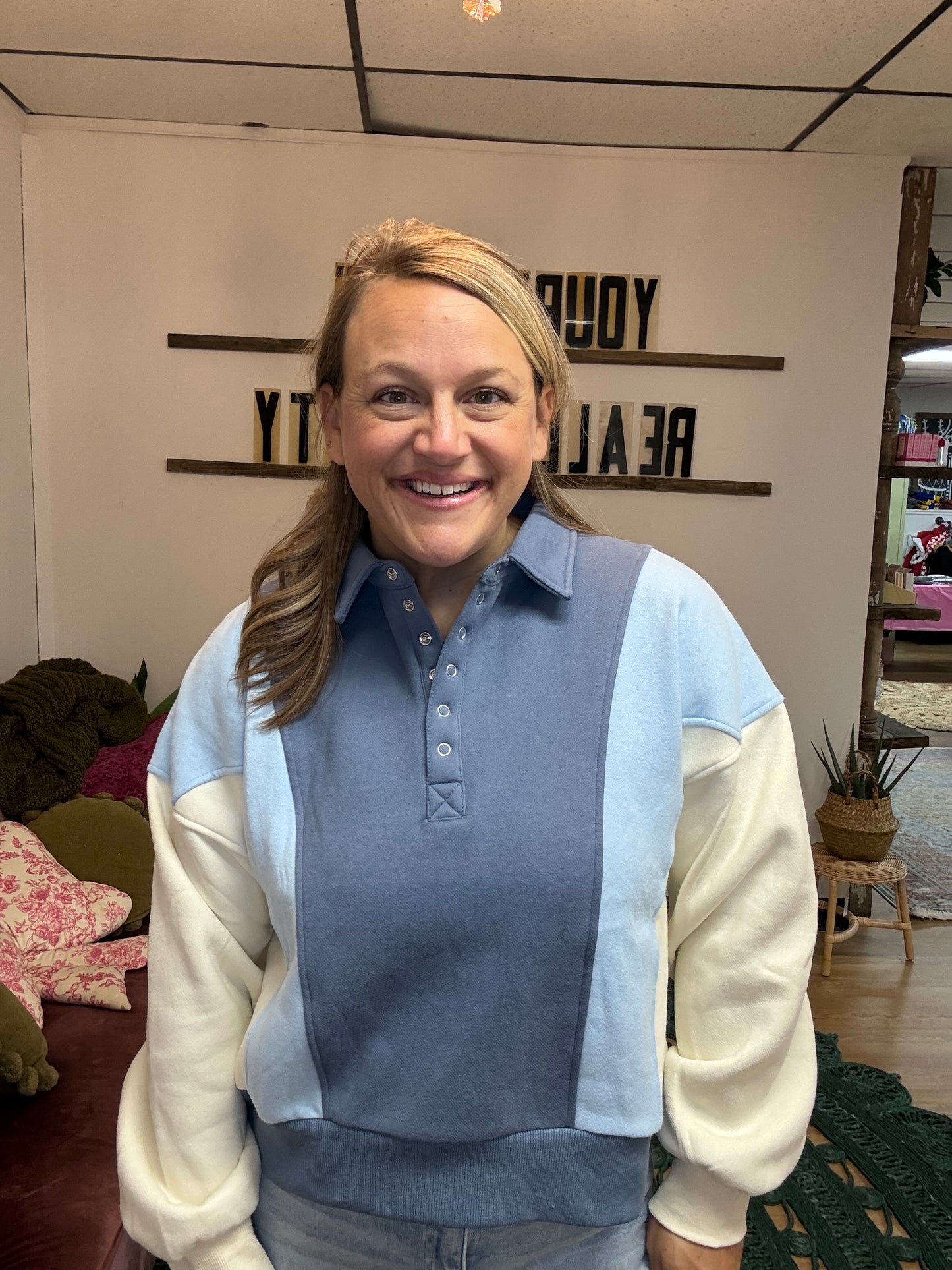 Collared Colorblock Pullover Sweatshirt - Denim Blue