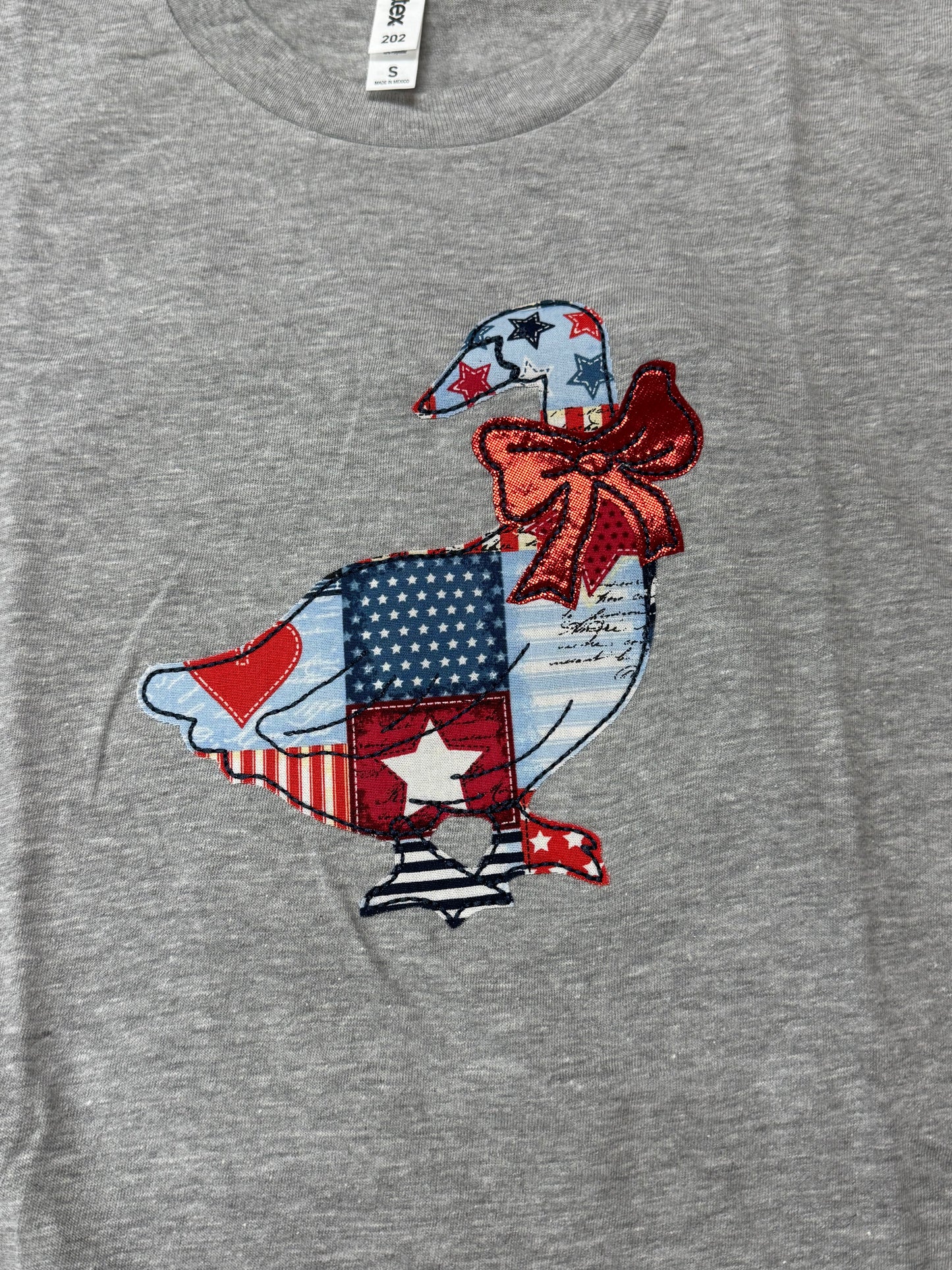 Appliqué 4th of July Goose Tee