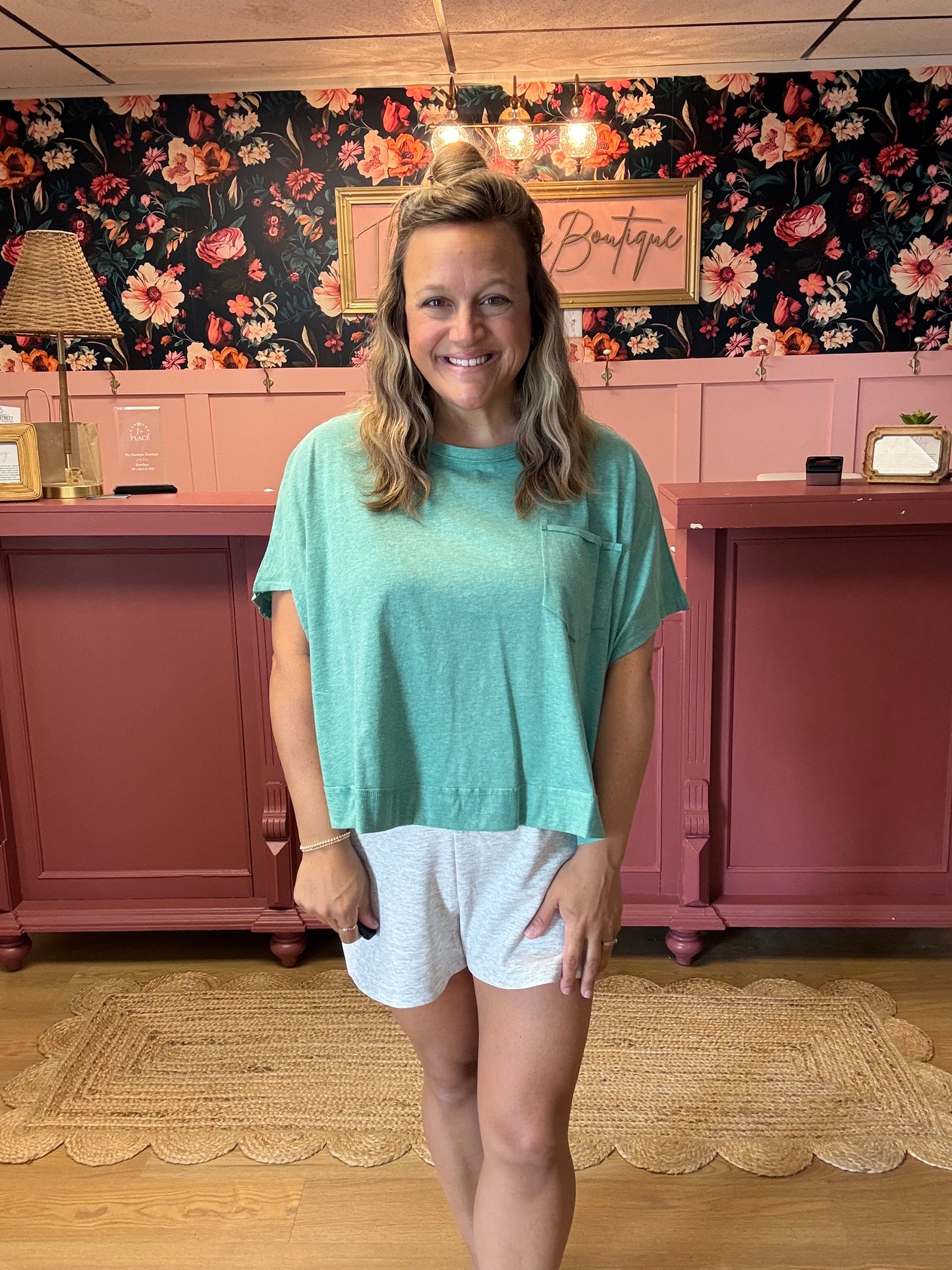 Basic Boxy Tee - Kelly Green