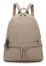 Load image into Gallery viewer, Blake Backpack - Jen &amp; Co.